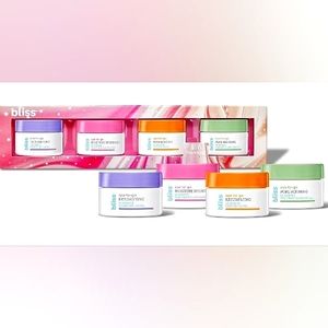 NWT BLISS SPA-TO-GO Facial Set☆4 Pack Set☆